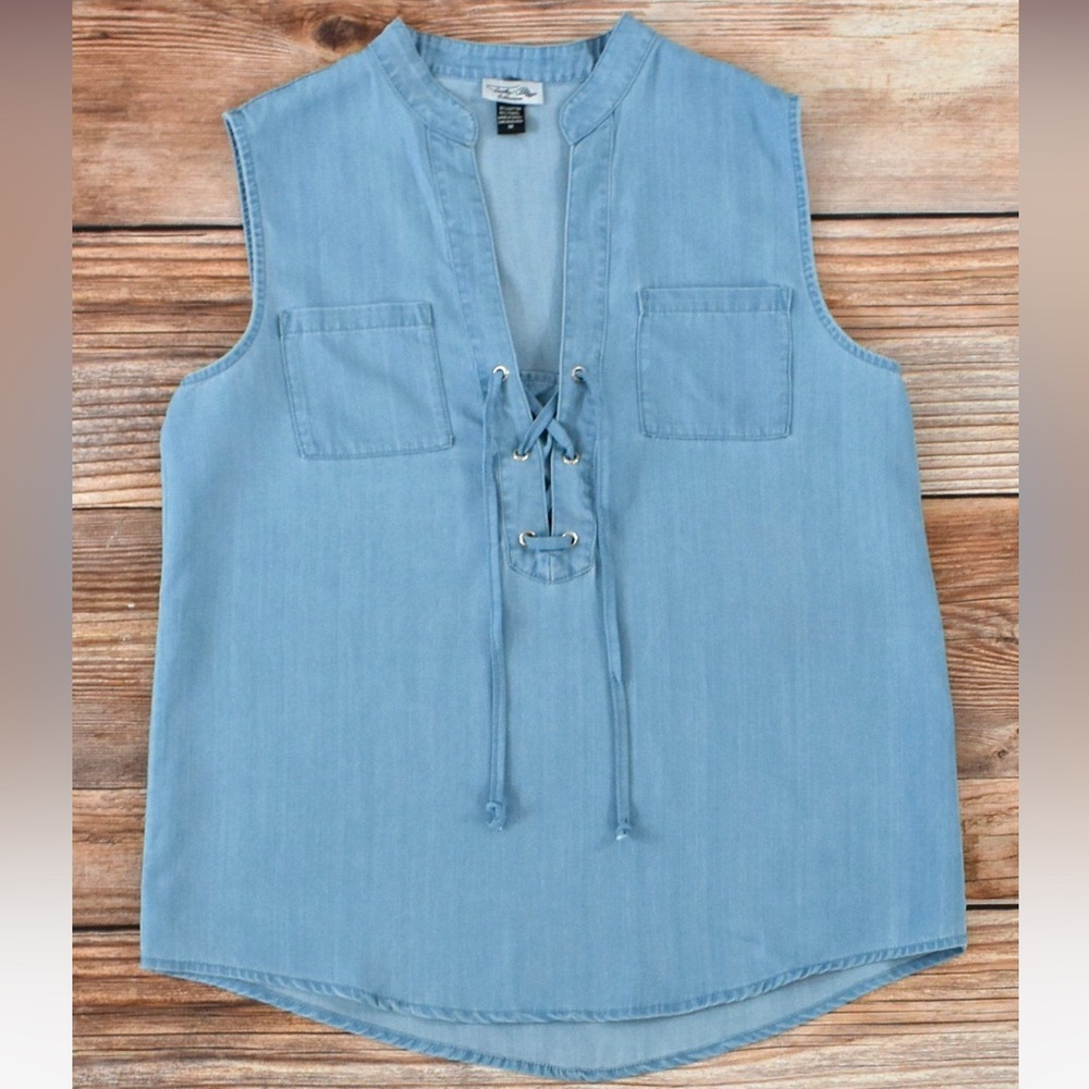 BNWT Tasha Polizzi Sleeveless Blouse